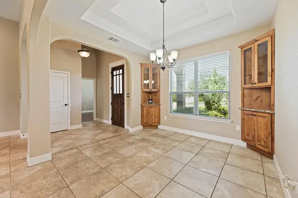 608 Jake DR, Jarrell, TX 76537