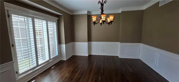15054 Cedar ST, Leawood, KS 66224
