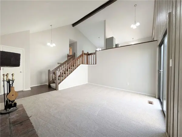 12836 W 108th ST, Overland Park, KS 66210