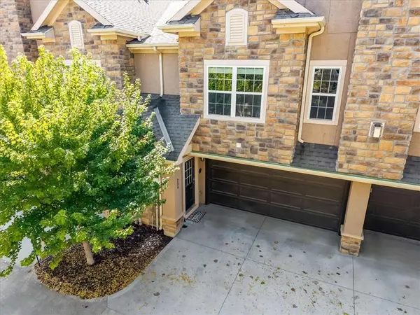 16019 Fontana ST #230, Overland Park, KS 66085