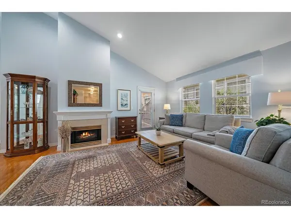 10868 W Dumbarton, Littleton, CO 80127