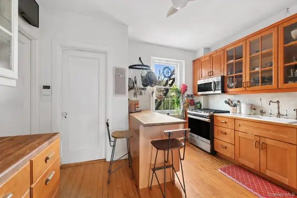 525 W 238th ST #3A, Bronx, NY 10463