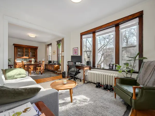 3018 W Schubert AVE #2R, Chicago, IL 60647