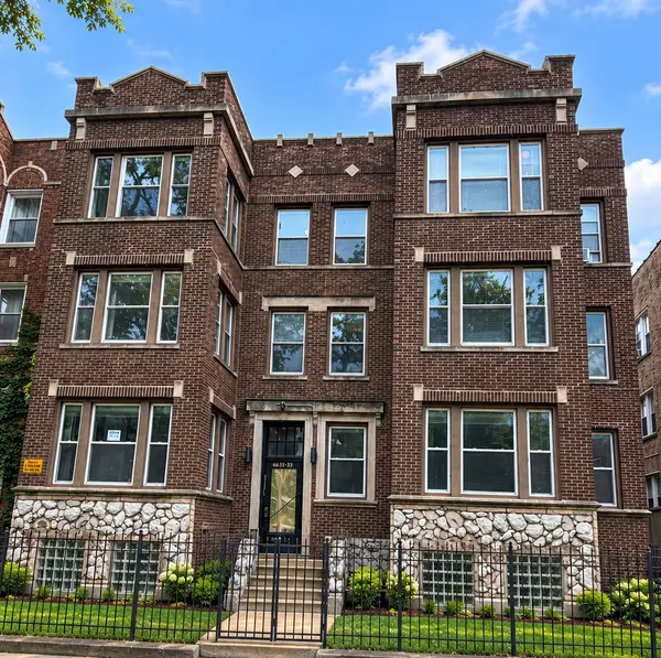 6837 S East End AVE #1s, Chicago, IL 60649