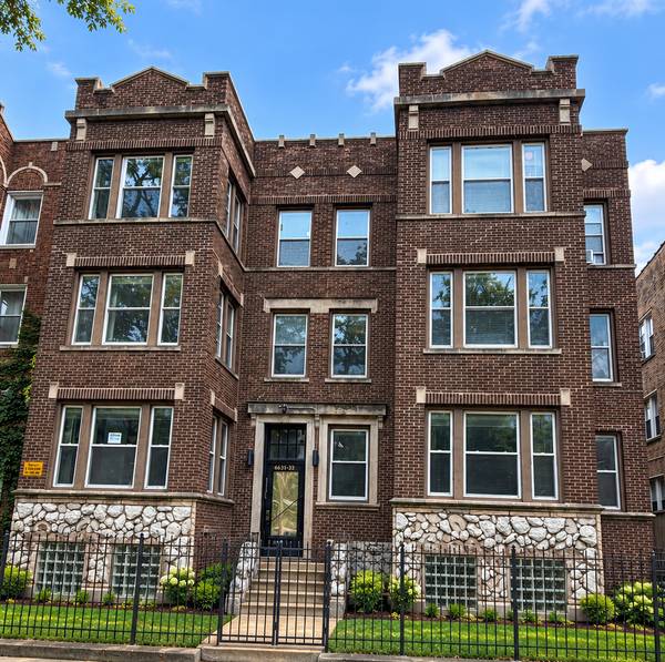 6837 S East End AVE #1s, Chicago, IL 60649
