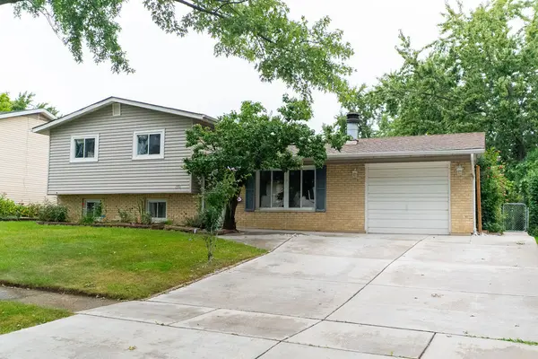 1551 Birch AVE, Hanover Park, IL 60133