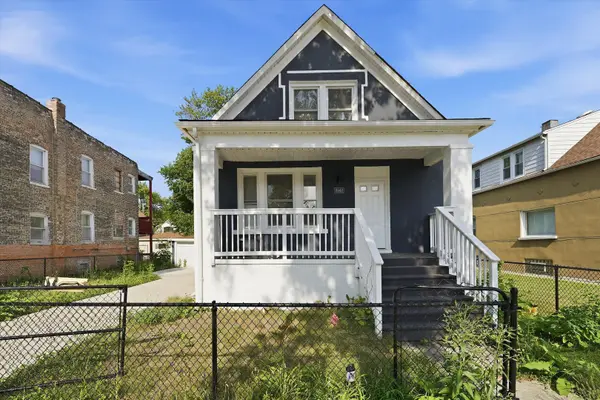 8942 S Aberdeen ST, Chicago, IL 60620