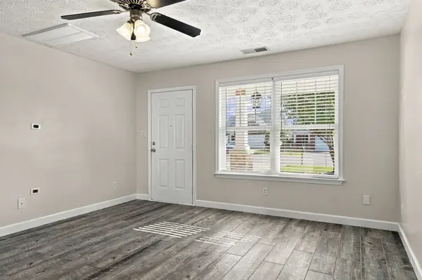 1606 Allston Dr, Murfreesboro, TN 37128