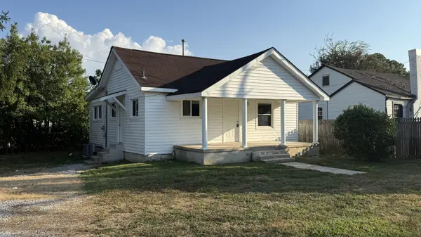 107 W Warren St, Tullahoma, TN 37388