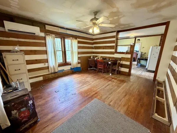 960 County Road 412, Alton, MO 65606