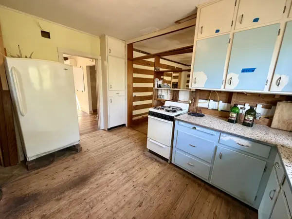 960 County Road 412, Alton, MO 65606