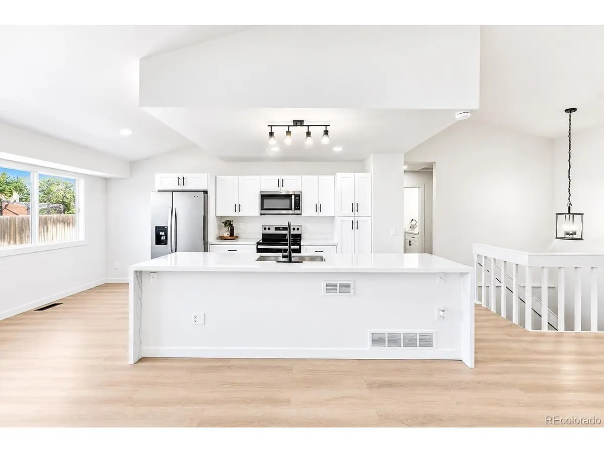 3533 S Richfield, Aurora, CO 80013