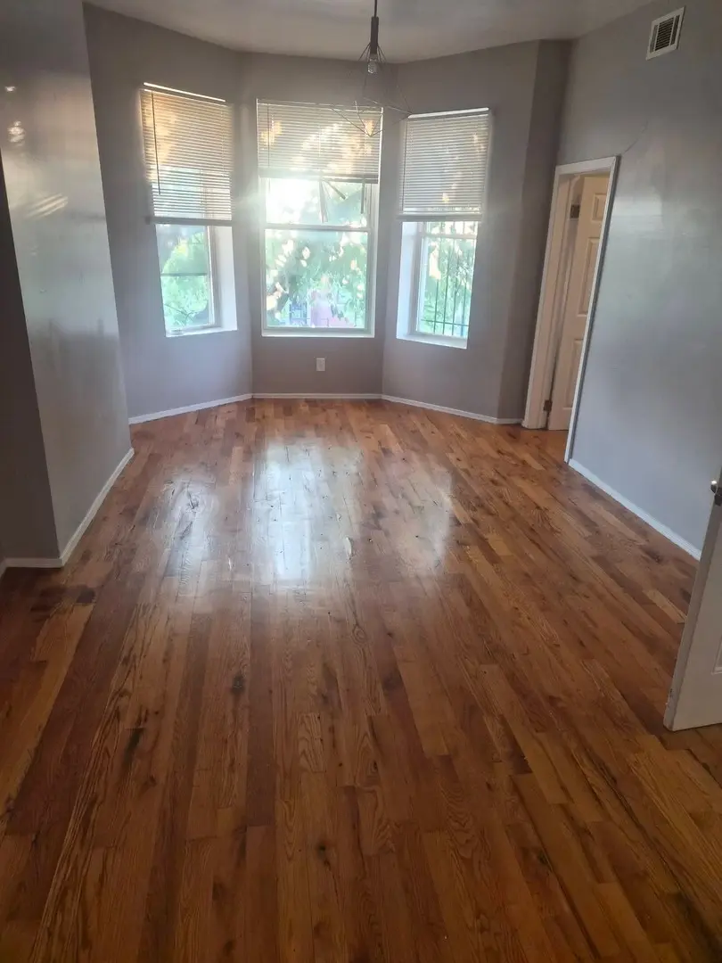 6315 S Eberhart AVE #2, Chicago, IL 60637