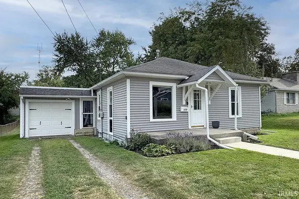 109 W Felicity ST, Angola, IN 46703-2108