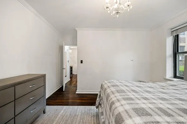 7607 Ditmars BLVD #1C, East Elmhurst, NY 11370