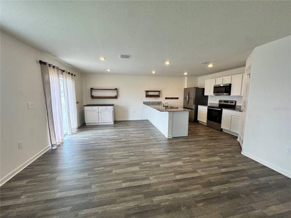2110 KANSAS RD, Sumterville, FL 33585