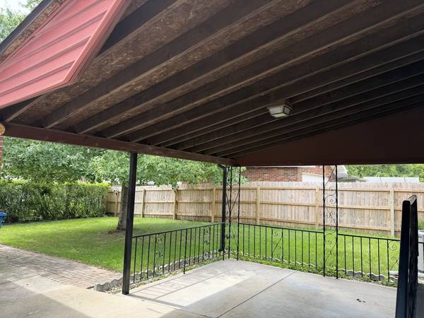 174 Linden LN, Chicago Heights, IL 60411