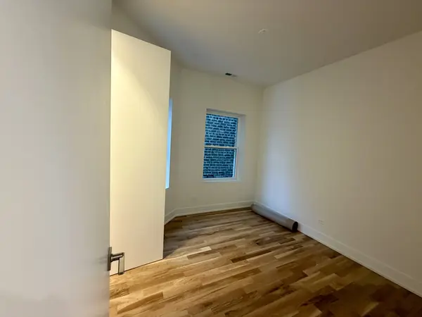 2114 W Augusta AVE #2, Chicago, IL 60622