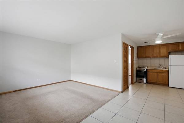 6206 W 64th PL #102, Chicago, IL 60638