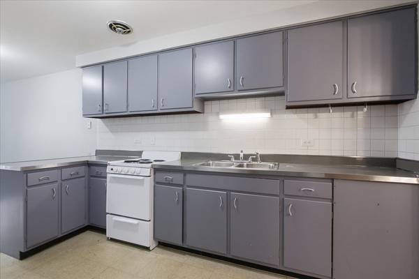 6206 W 64th PL #101, Chicago, IL 60638