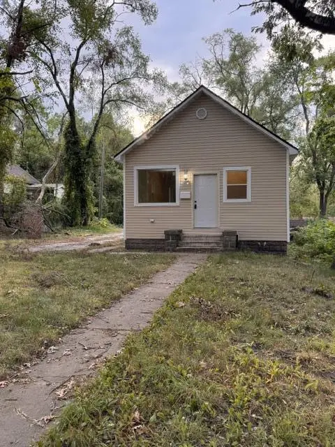 4228 Delaware ST, Gary, IN 46409