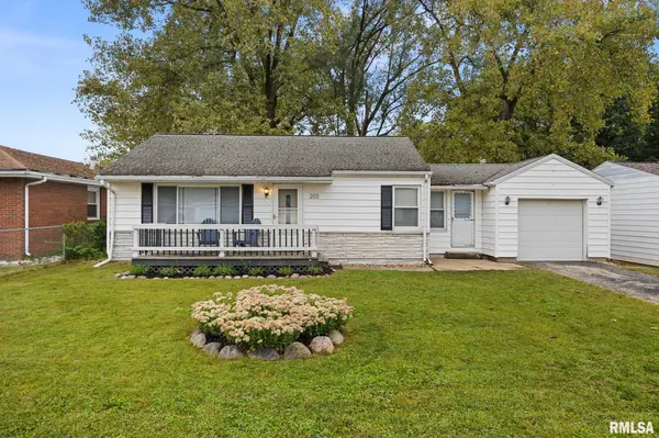 203 RACILL CT, East Peoria, IL 61611
