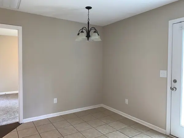 416 E Hogan St, Tullahoma, TN 37388