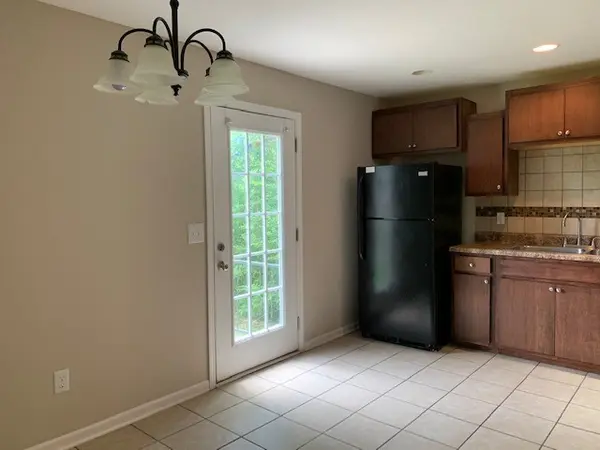 416 E Hogan St, Tullahoma, TN 37388