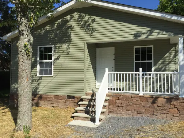 416 E Hogan St, Tullahoma, TN 37388