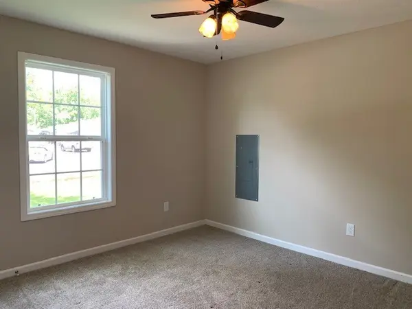 416 E Hogan St, Tullahoma, TN 37388
