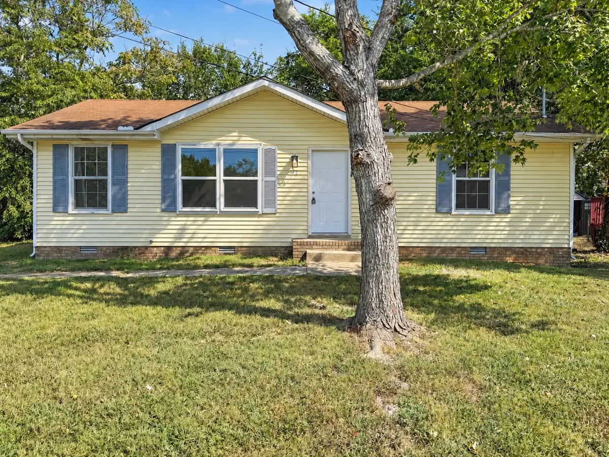 573 Bridgette Dr, Clarksville, TN 37042