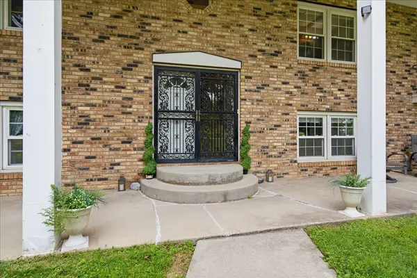 1360 N 1300 East RD, Heyworth, IL 61745