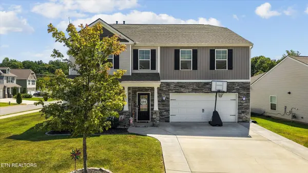 2894 Red Barn Rd, Knoxville, TN 37931