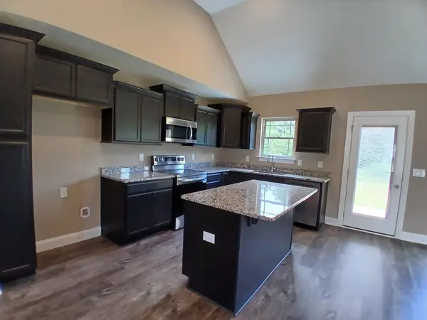 3017 Upstream Road, Christiana, TN 37037