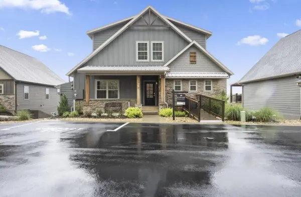 270 Chateau Cove DR, Branson, MO 65616