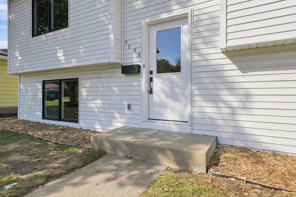5256 4th ST NE, Columbia Heights, MN 55421