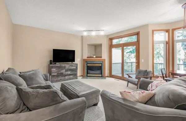 17800 Townline RD, Minnetonka, MN 55345