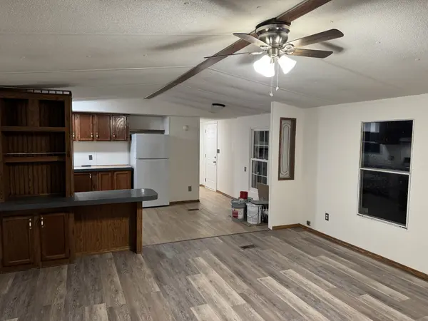 10926 Old County Line Rd, Bon Aqua, TN 37025