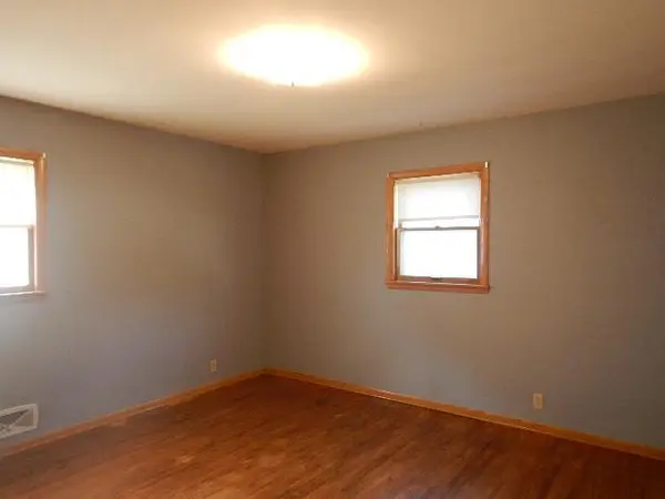 305 W Baker ST, Arlington, MN 55307