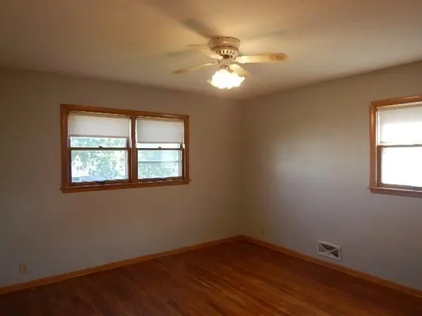 305 W Baker ST, Arlington, MN 55307