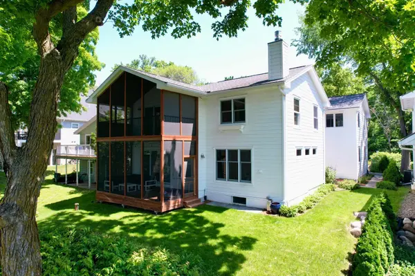 577 Park LN, Orono, MN 55356