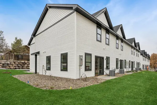 3401 Douglas DR N, Crystal, MN 55422