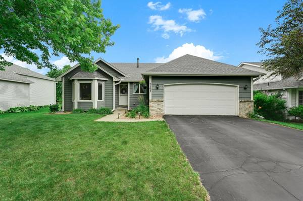 7293 159th ST W, Apple Valley, MN 55124