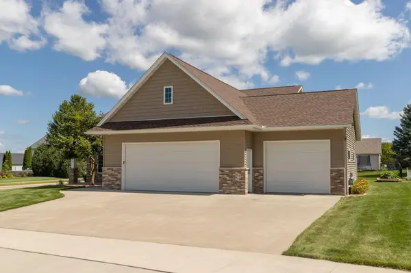 810 9th AVE NW, Byron, MN 55920