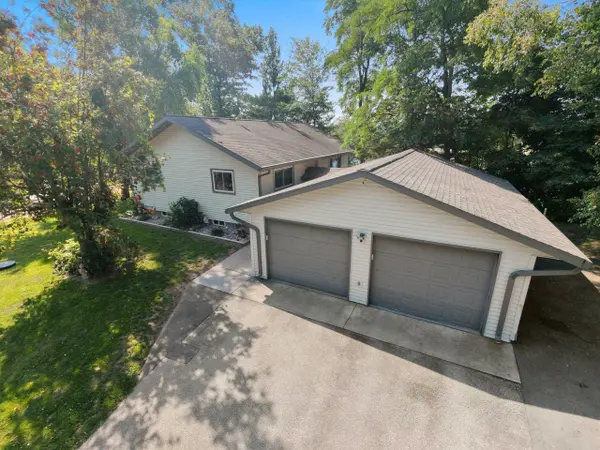 W9430 SCHROEDER LN, Crivitz, WI 54114