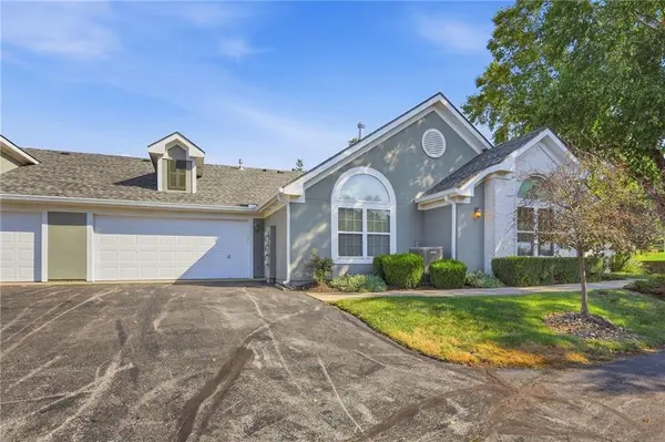 7104 Hedge Lane TER, Shawnee, KS 66227