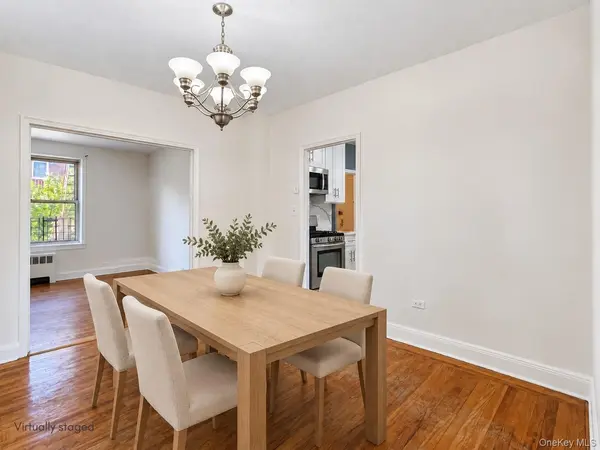 43-10 48 AVE #4o, Astoria, NY 11377