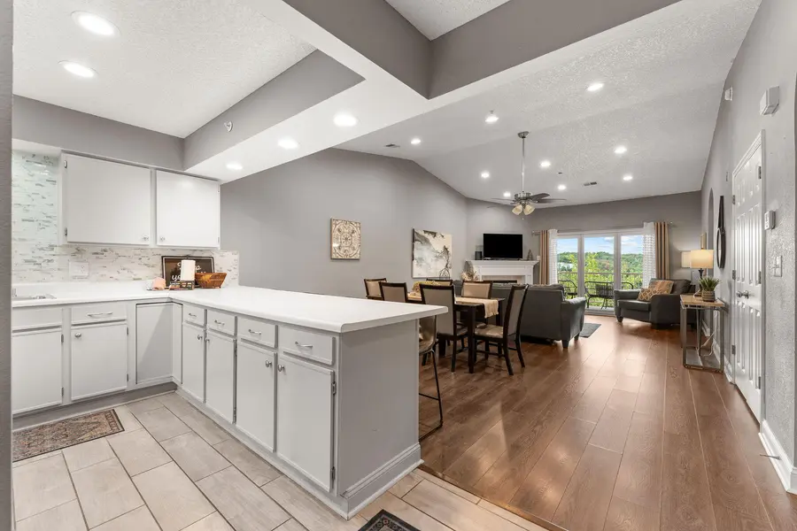 350 S Wildwood DR ## E19, Branson, MO 65616