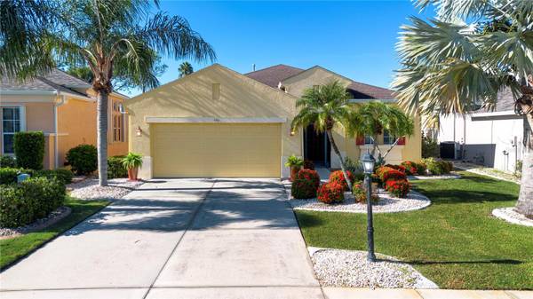 446 NOBLE FAIRE DR, Sun City Center, FL 33573