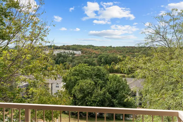 350 S Wildwood DR ## E20, Branson, MO 65616